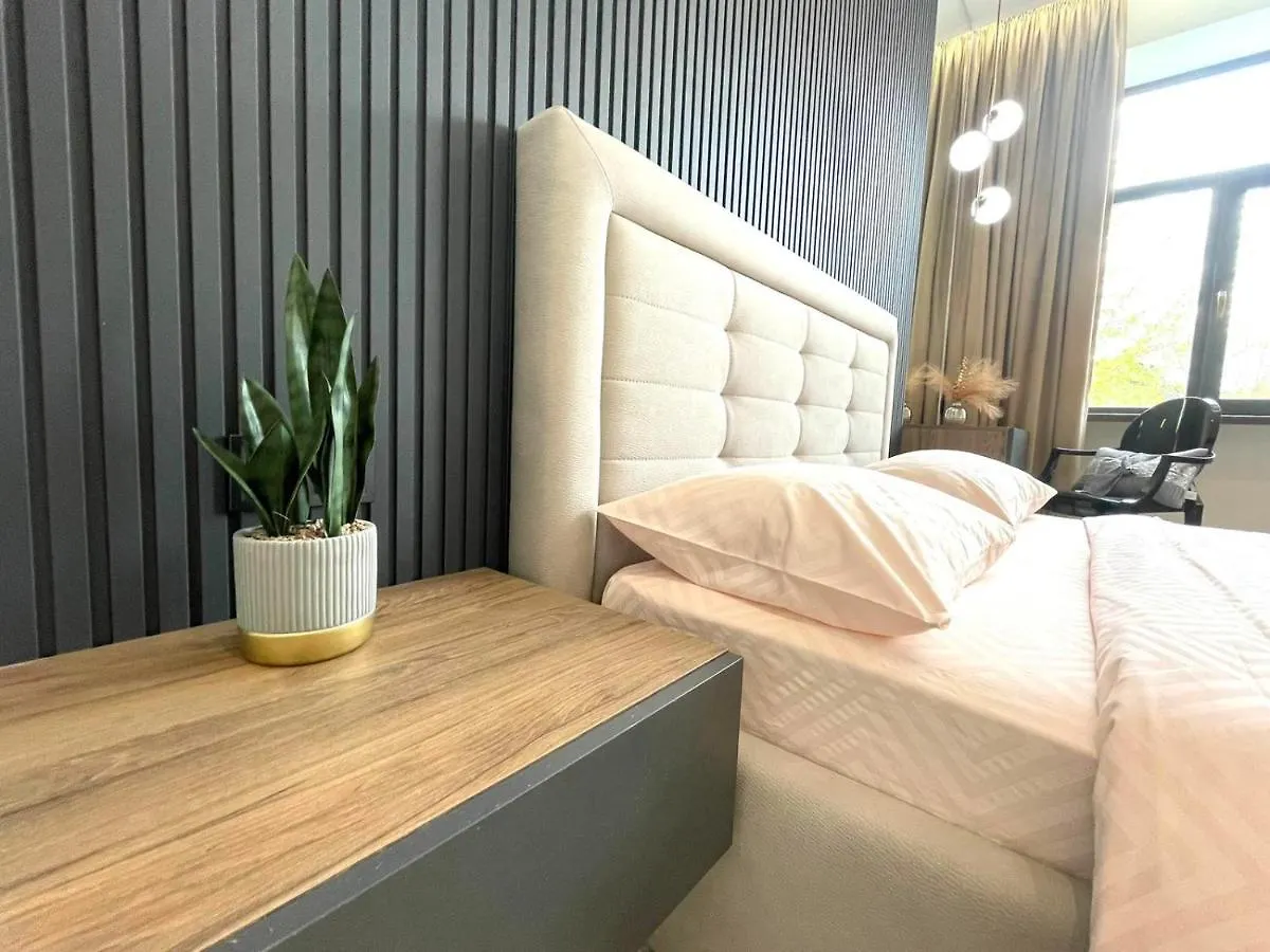 Apartment Сучасні Апартаменти В Центрі,Паркінг Lviv Ukraine