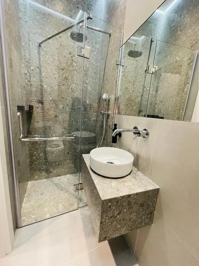 Сучасні Апартаменти В Центрі,Паркінг Lviv Apartment