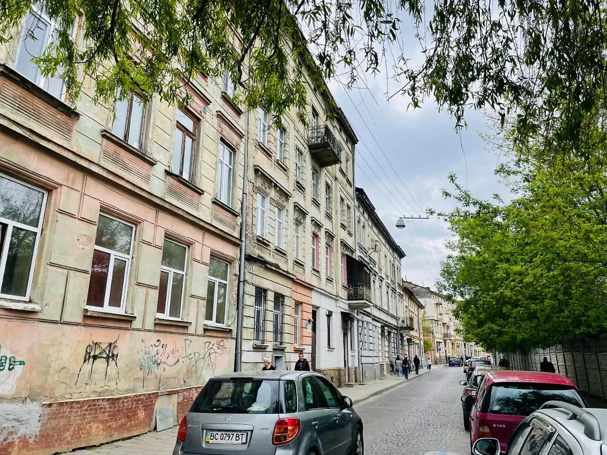 Apartment Сучасні Апартаменти В Центрі,Паркінг Lviv