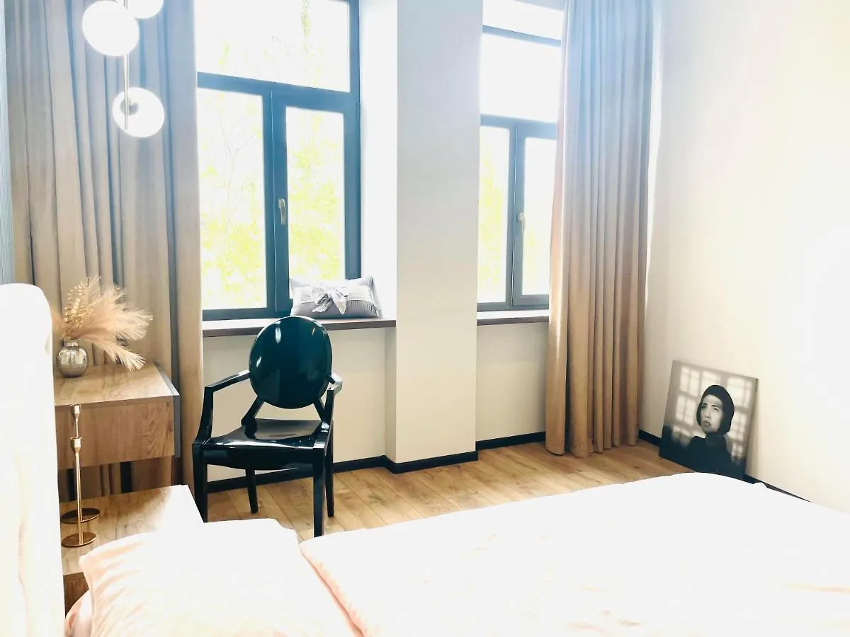 Сучасні Апартаменти В Центрі,Паркінг Lviv Apartment
